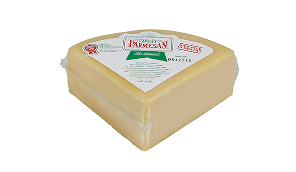 00872-Grande Parmesan Qtrs Approx. 6lb